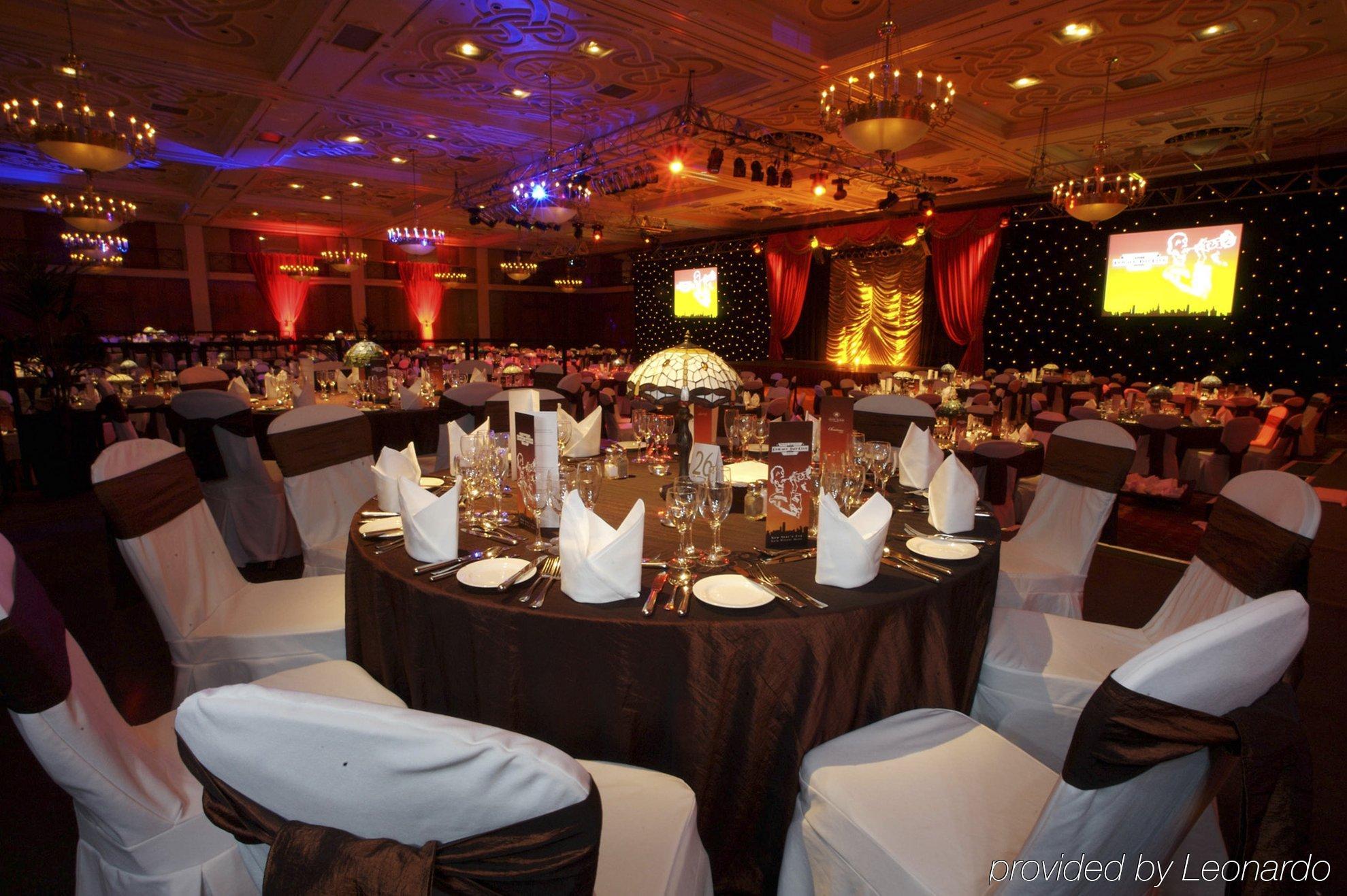 The Manor House At Celtic Manor Hotel Newport  Restoran foto