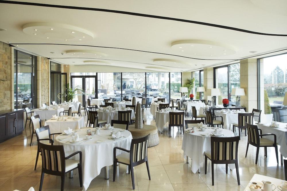 The Manor House At Celtic Manor Hotel Newport  Bagian luar foto